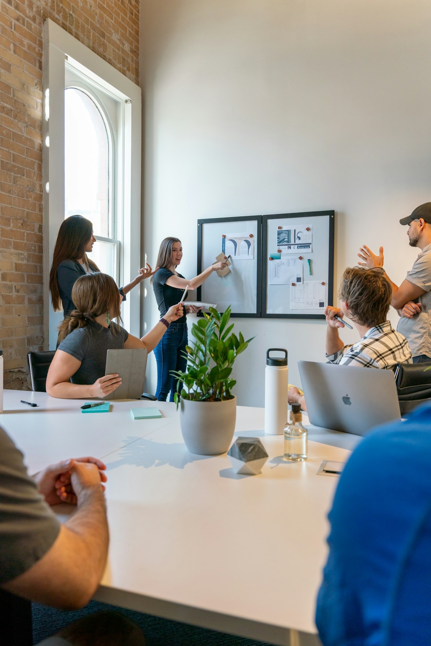 The Role Of AI In Modernizing Business